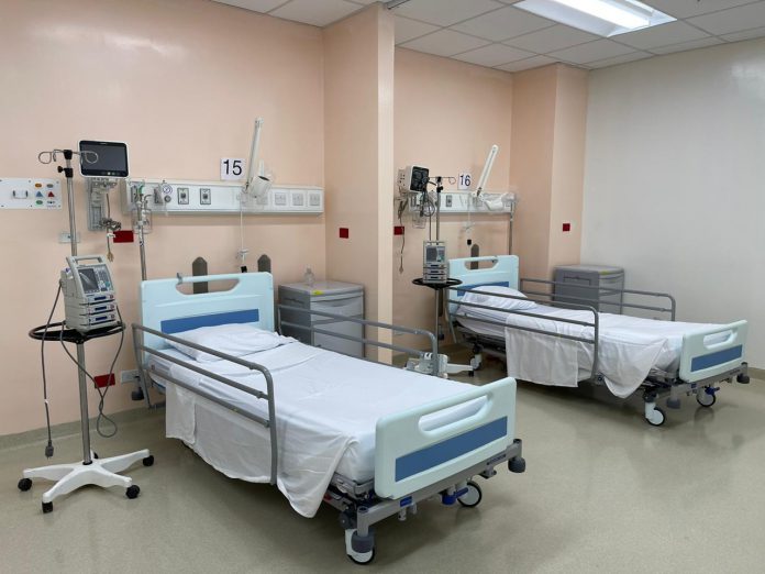 Lee más sobre el artículo Hospitales habilitan 263 nuevas camas para COVID-19