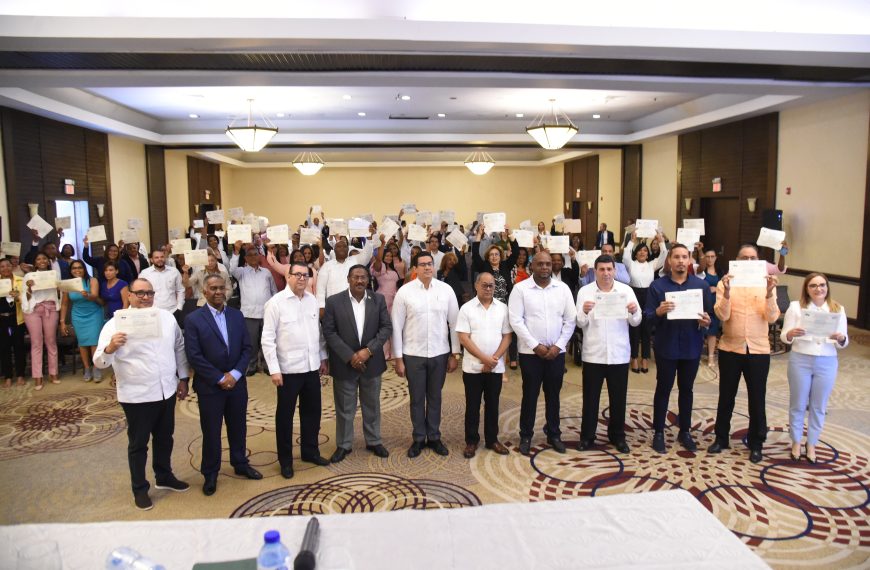 ✅SNS logra 154 hospitales reciban habilitación del MSP.